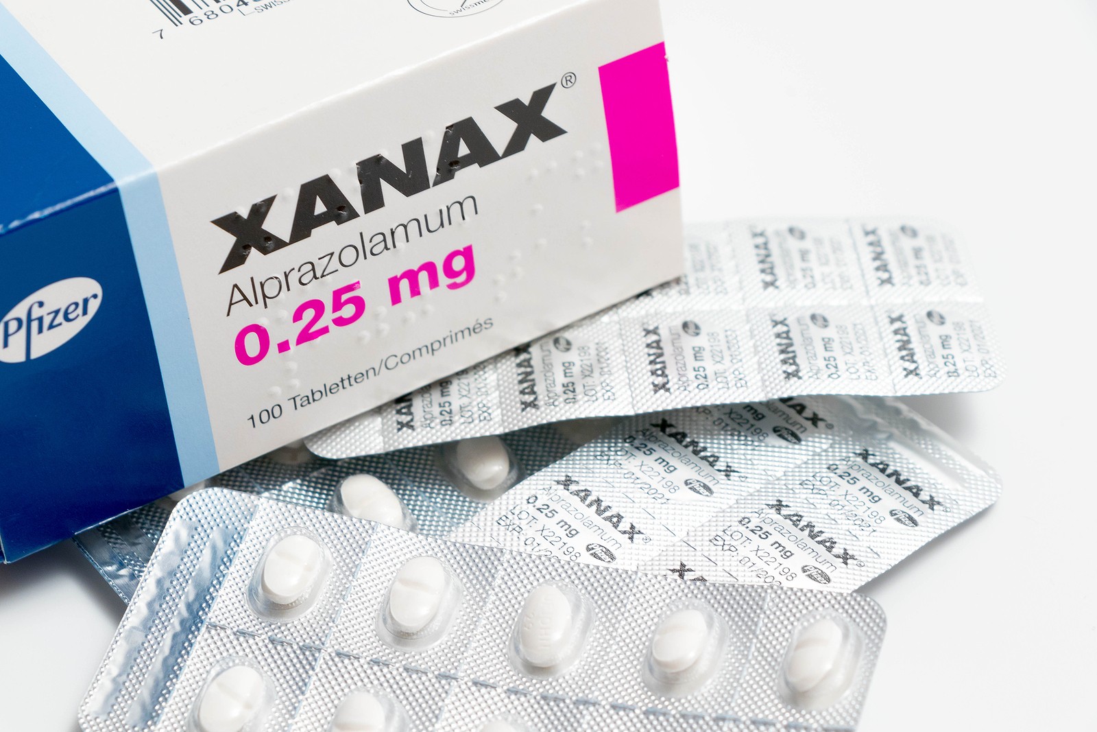 Xanax pills and packaging.